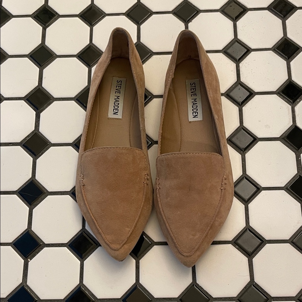 Steve Madden Feather Women's Brown Suede Loafers